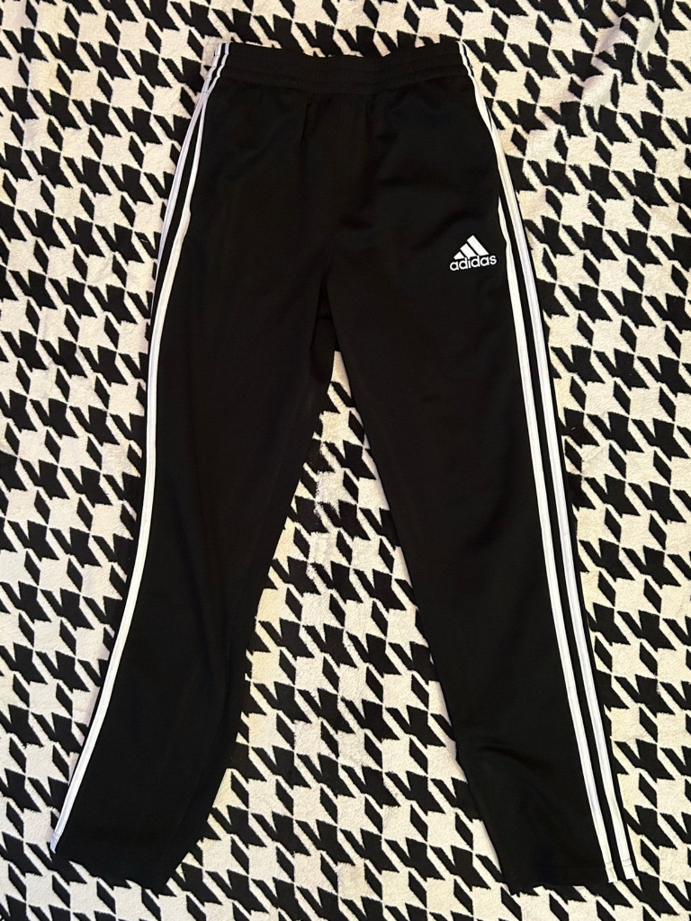 Boy’s Adidas Track Pants Size L 14/16
